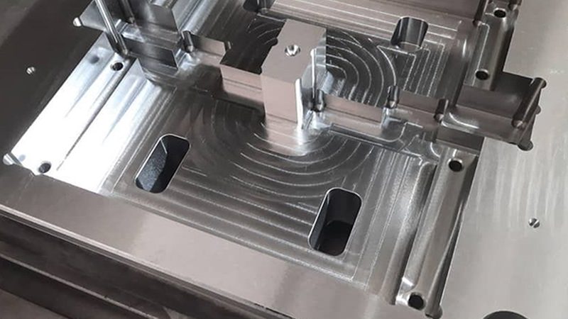橡胶模具标准尺寸参数：关键指标与选型要点
