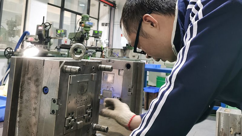 汽车模具制造：东莞地区的关键角色与趋势**