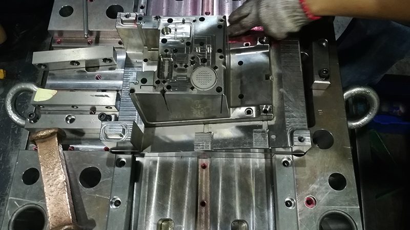 汽车模具制造厂报价单：揭秘背后的关键因素**